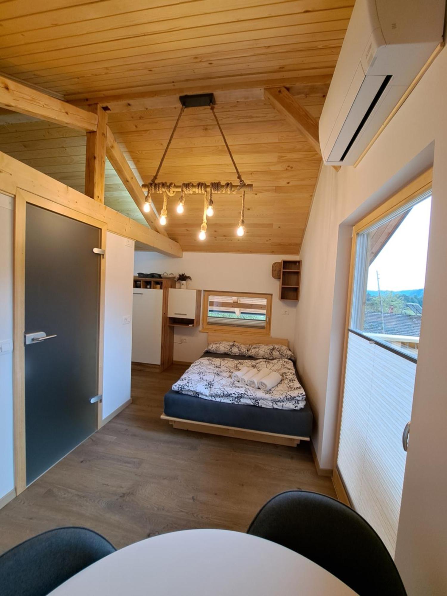 Puzman Farm Glamping Villa Radovljica Ngoại thất bức ảnh