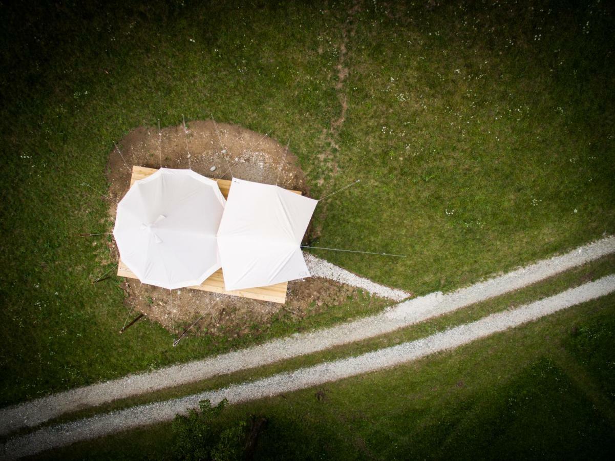Puzman Farm Glamping Villa Radovljica Ngoại thất bức ảnh